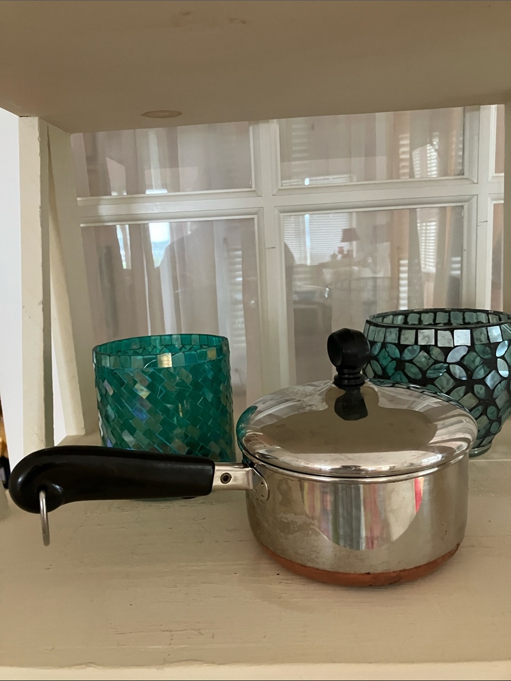 Revere Ware 1 1/2 Pint Stainless Steel Copper Bottom Saucepan & Lid